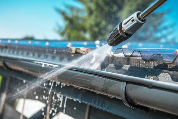 Best Roof Pressure Washing  in Fairfax, IA