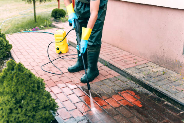 Best Roof Power Washing Services  in Fairfax, IA